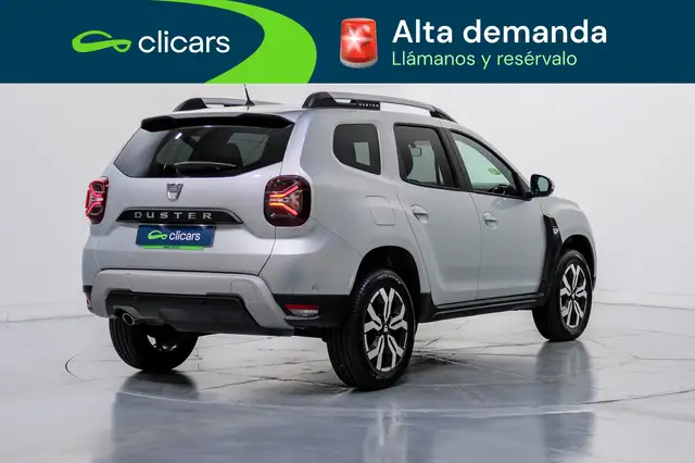 Dacia Duster view 5