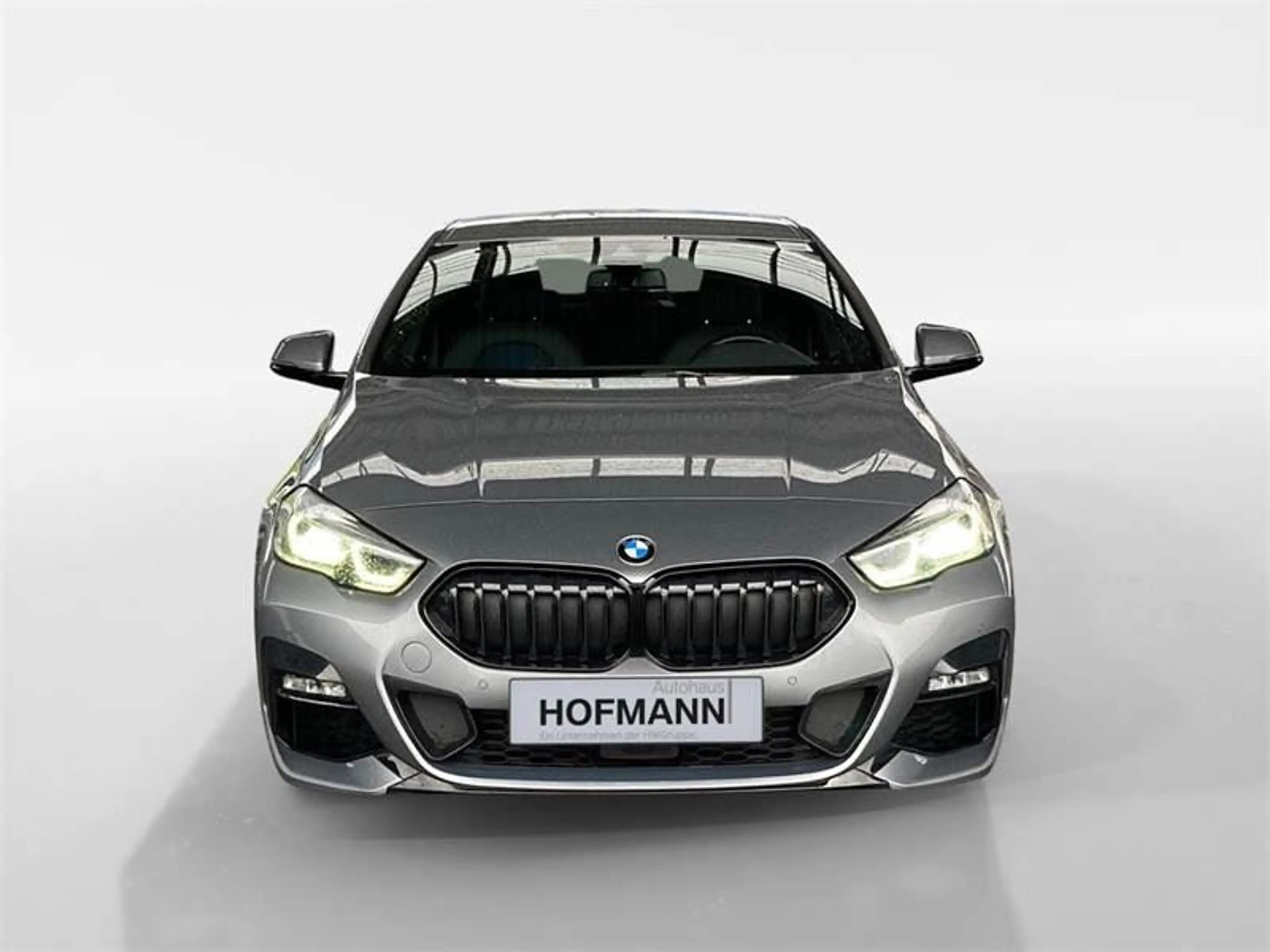 BMW 218 M Sport — photo 9