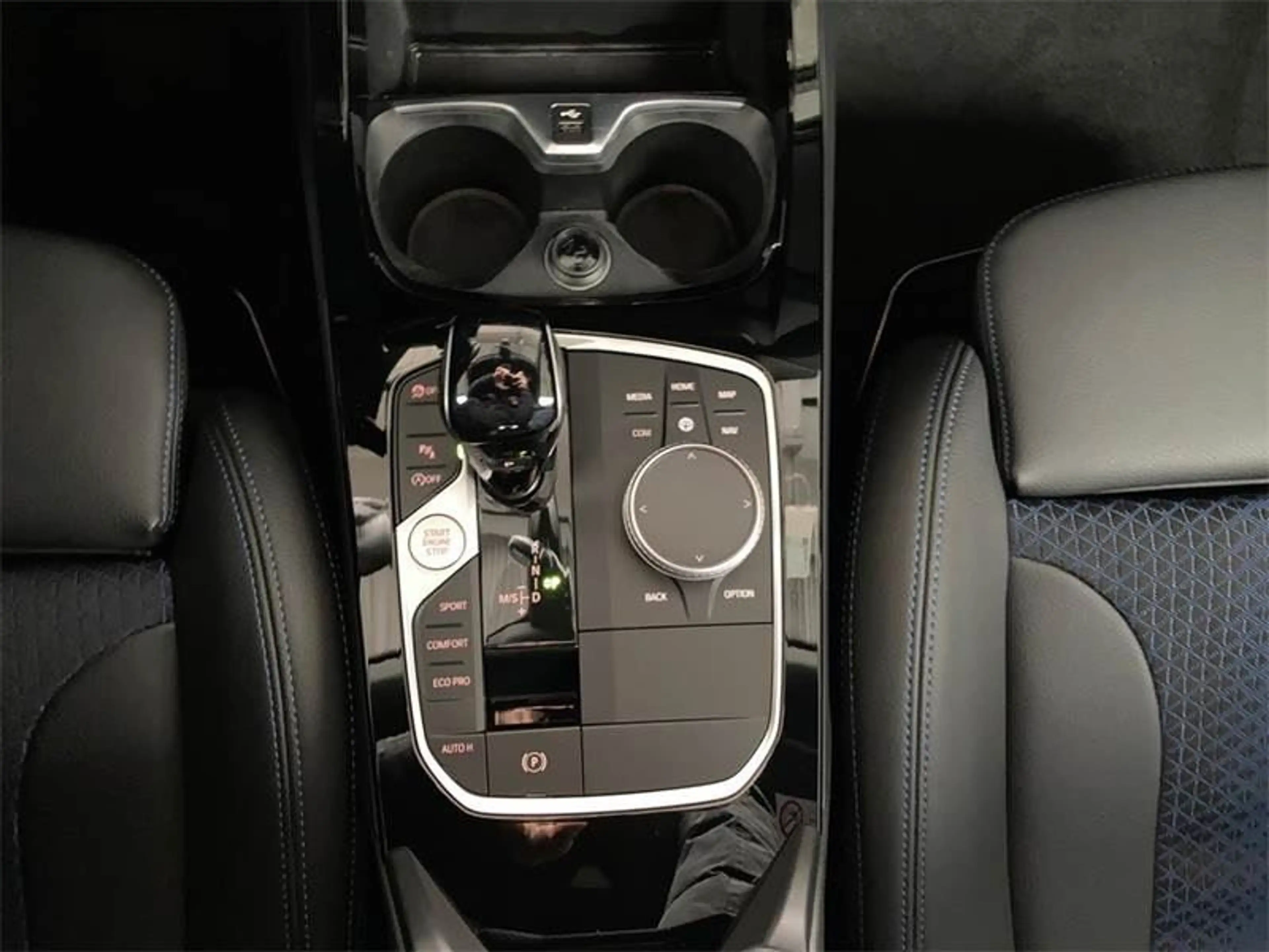 BMW 218 M Sport — photo 15