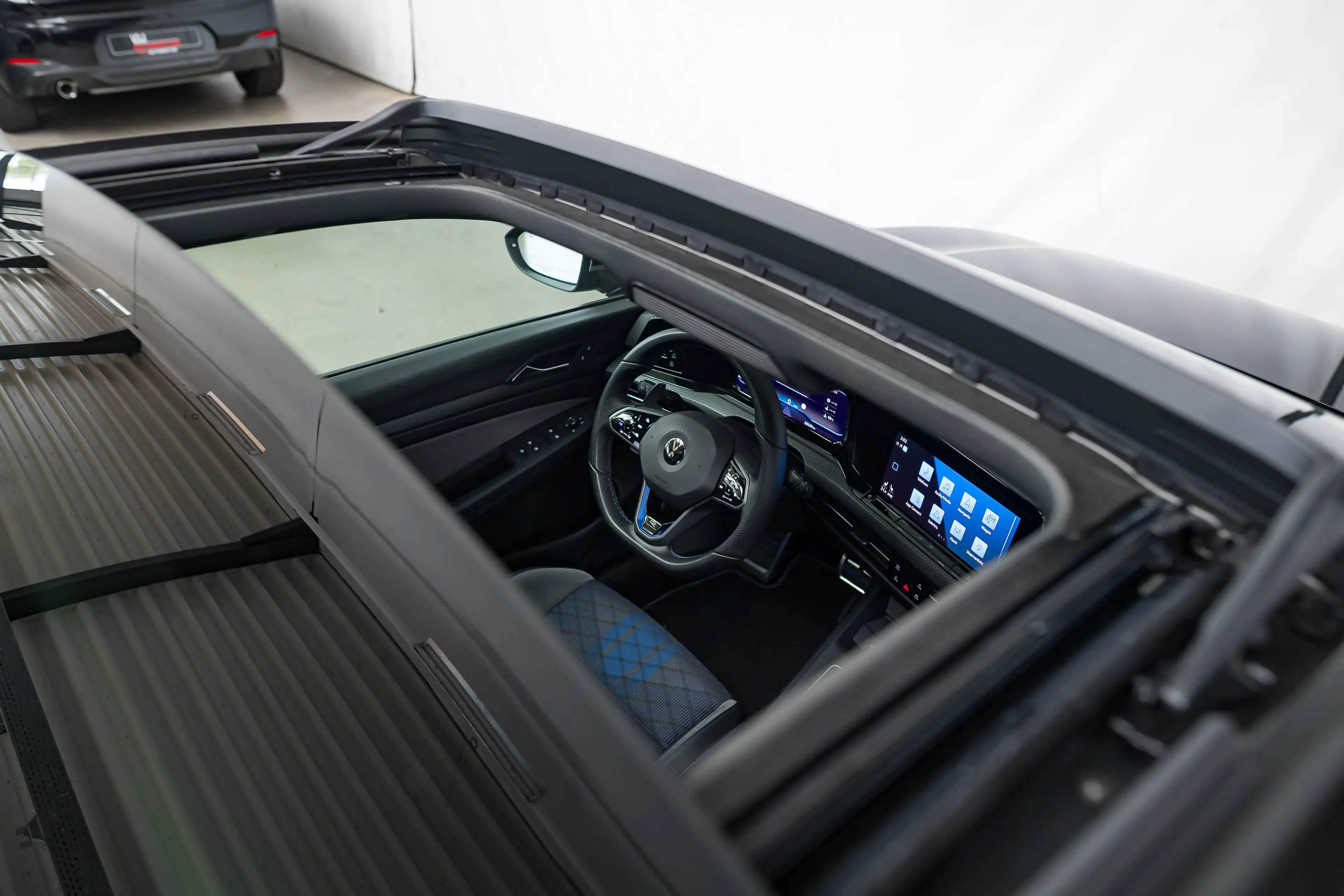 Volkswagen Golf R GARANTIE|4MOTION|IQLIGHTS|PANO|KEYLESS|ACC|LA|ZETELVERW.|SFEERVERL.| — photo 7