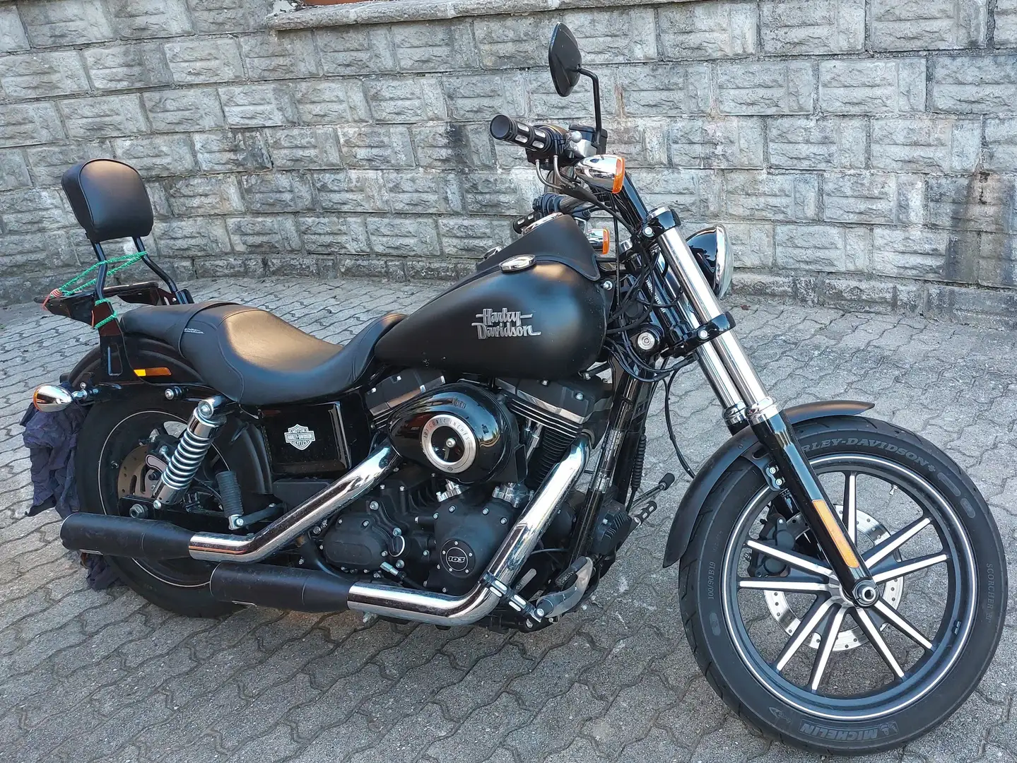 Harley-Davidson Dyna Street Bob Street Bob FXDBC, Black denim, Sonderedition Negru - 1