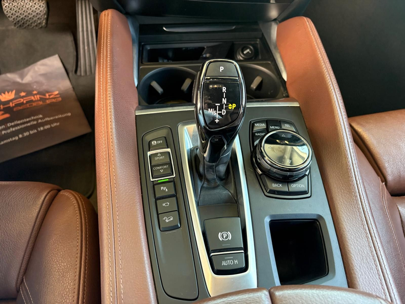 BMW X6 xDrive 40 d — photo 12
