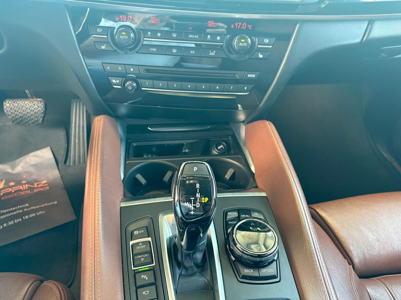 BMW X6 xDrive 40 d — photo 11