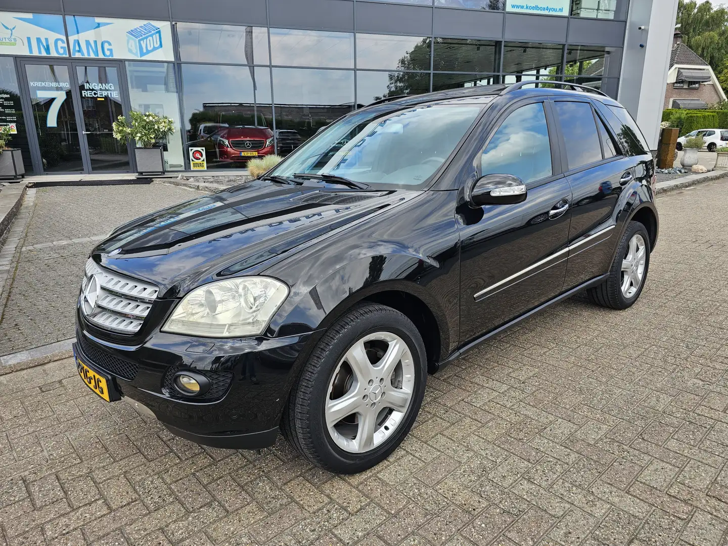 Mercedes-Benz ML 320 M-klasse CDI Automaat * 2de Eigenaar * Zwart - 1