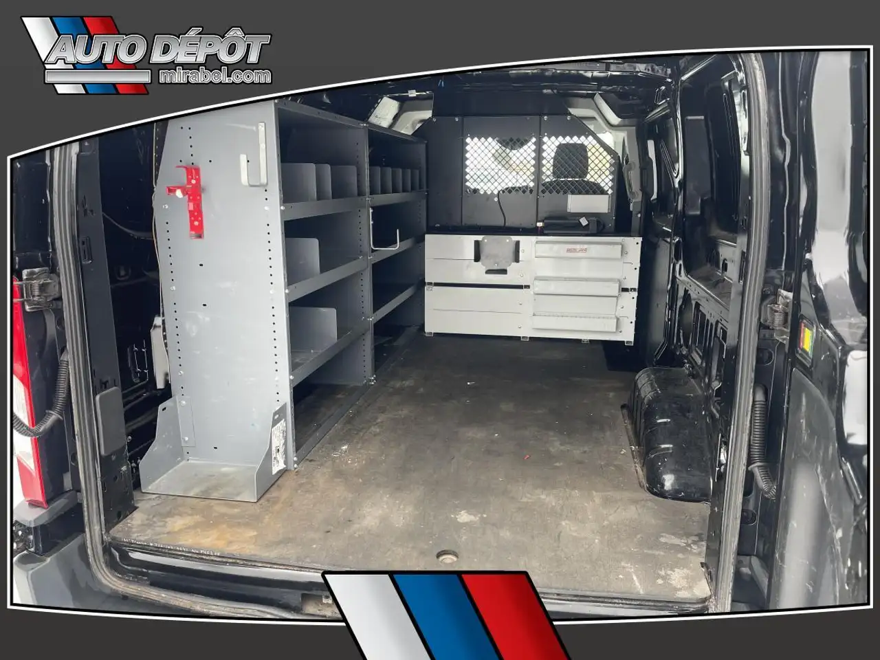 Ford Transit Cargo Van снимка Ford Transit Cargo Van