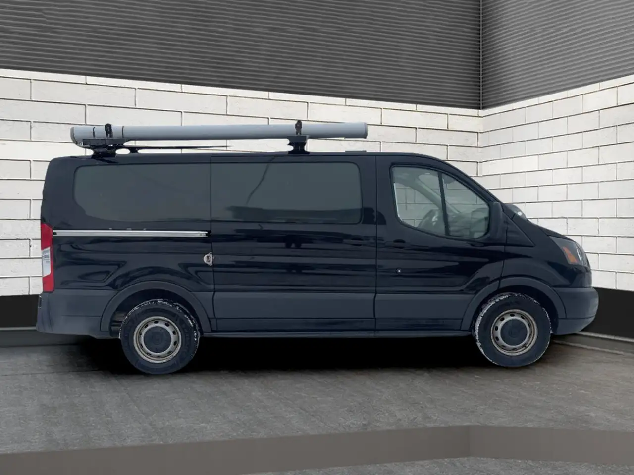 Ford Transit Cargo Van снимка Ford Transit Cargo Van