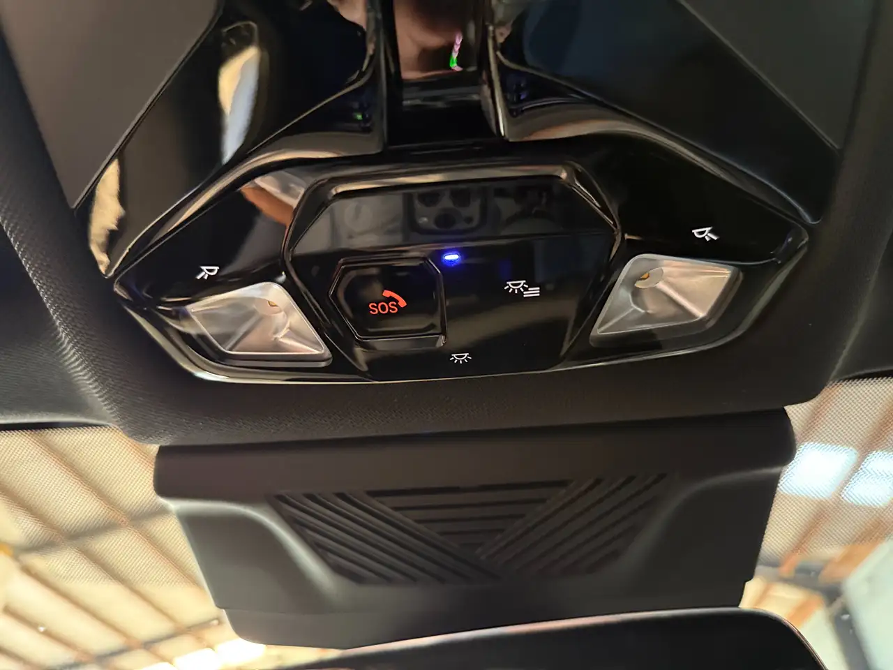 BMW X1 X1 1.5iA M-Sportpack sfeerverlichting el koffer 6