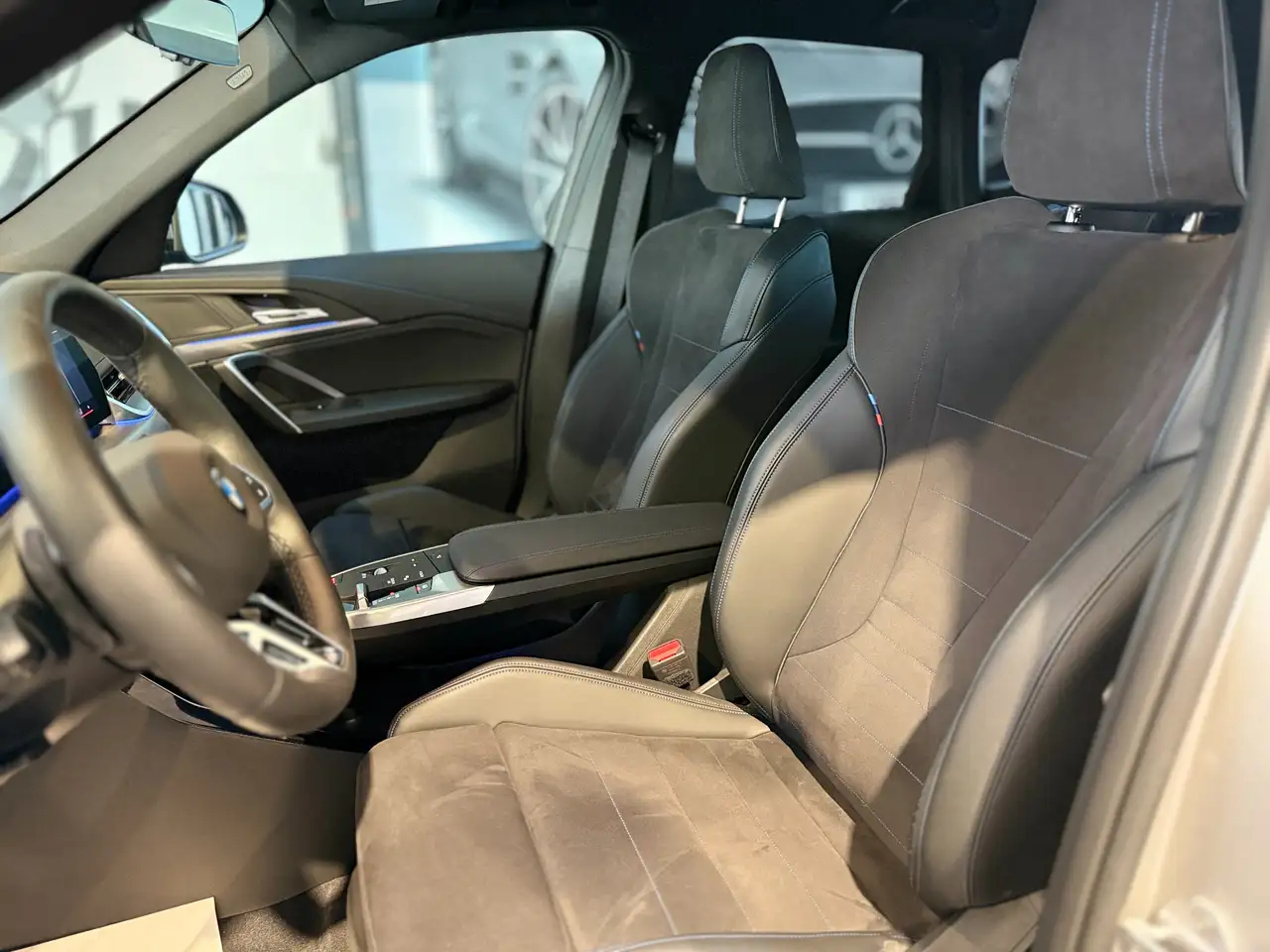 BMW X1 X1 1.5iA M-Sportpack sfeerverlichting el koffer 14