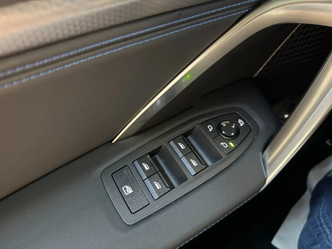 BMW X1 X1 1.5iA M-Sportpack sfeerverlichting el koffer 3