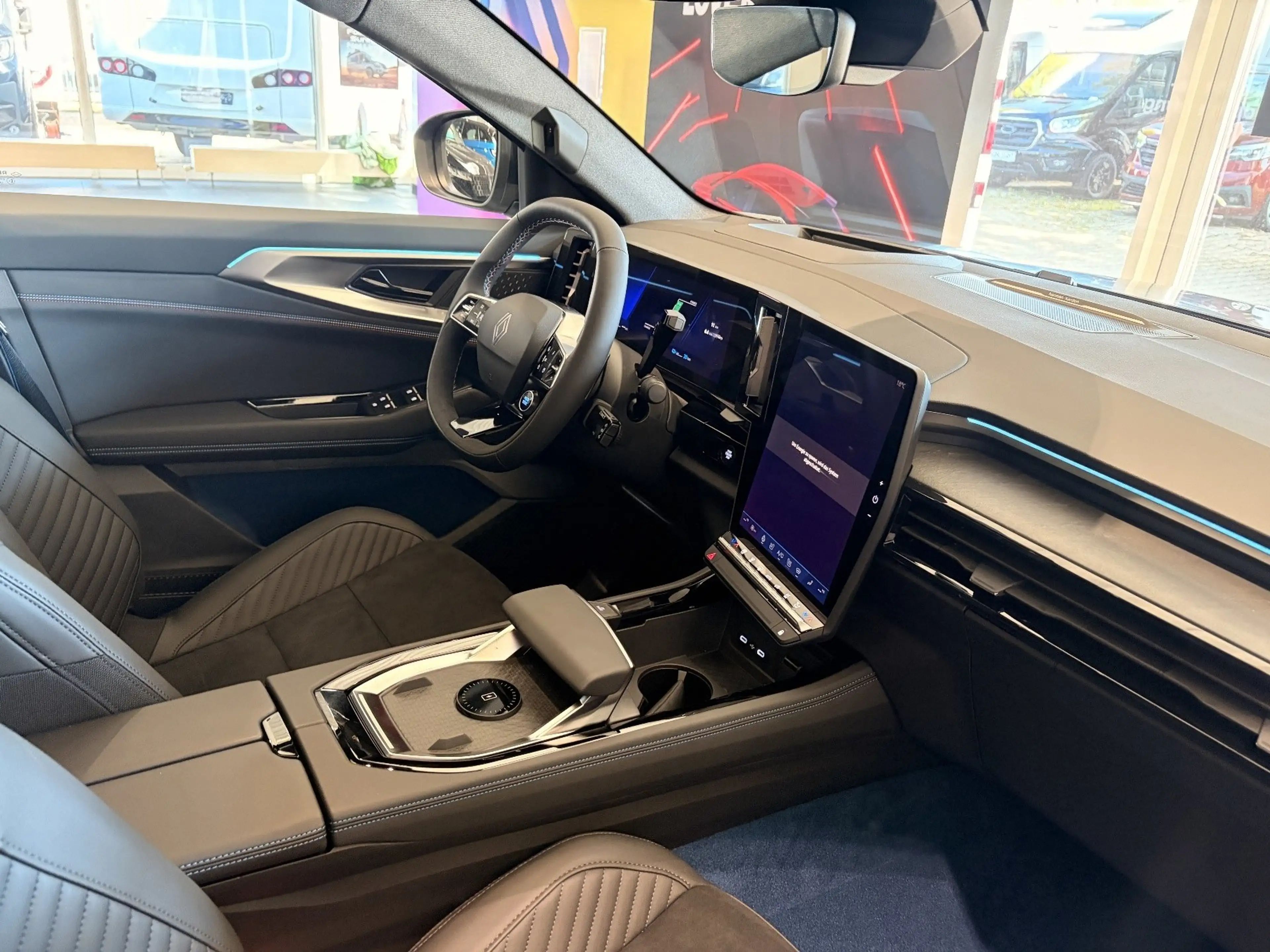 Renault Rafale Atelier Alpine Hybrid 4x4 300 Plug-In — photo 5