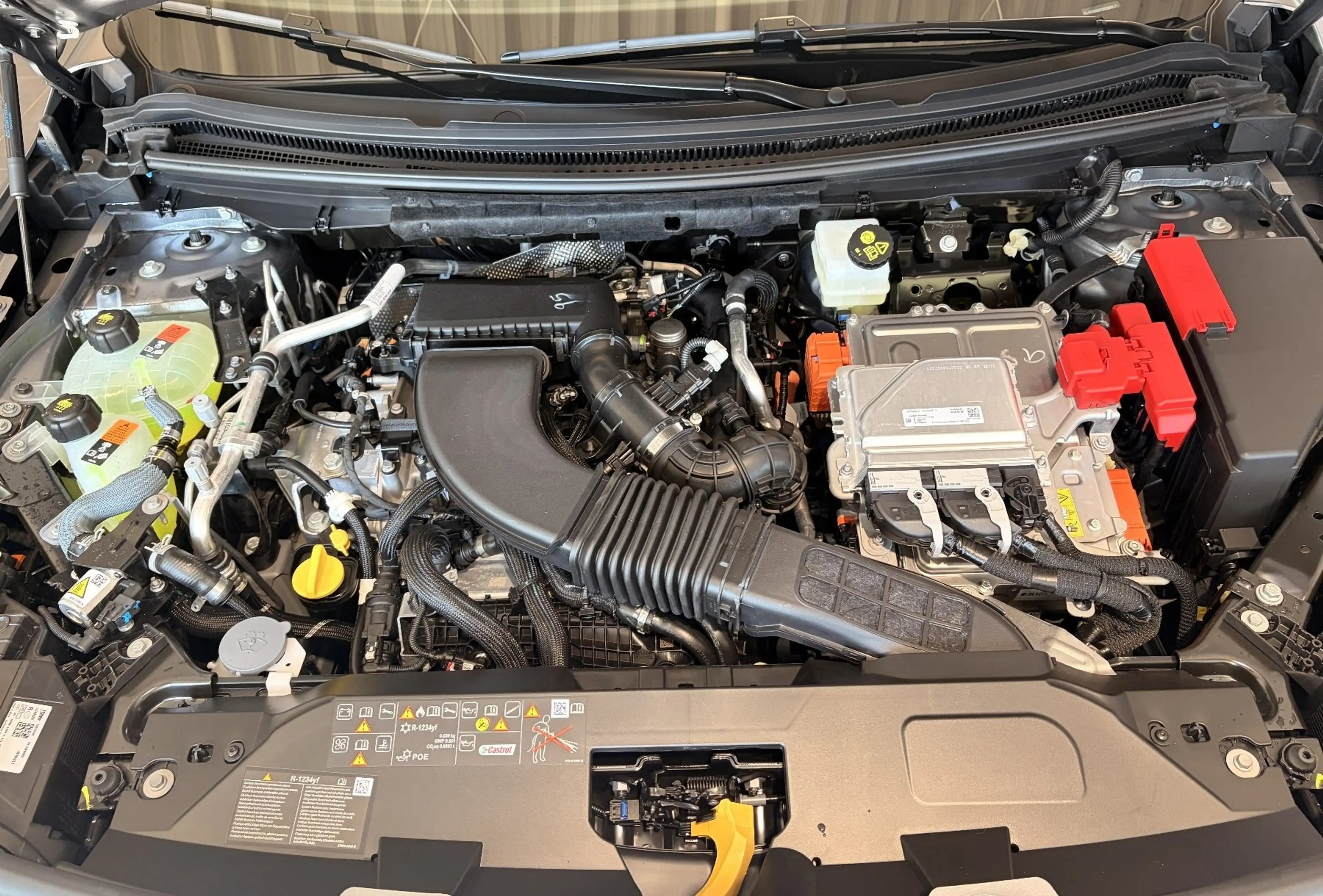 Renault Rafale Atelier Alpine Hybrid 4x4 300 Plug-In — photo 3