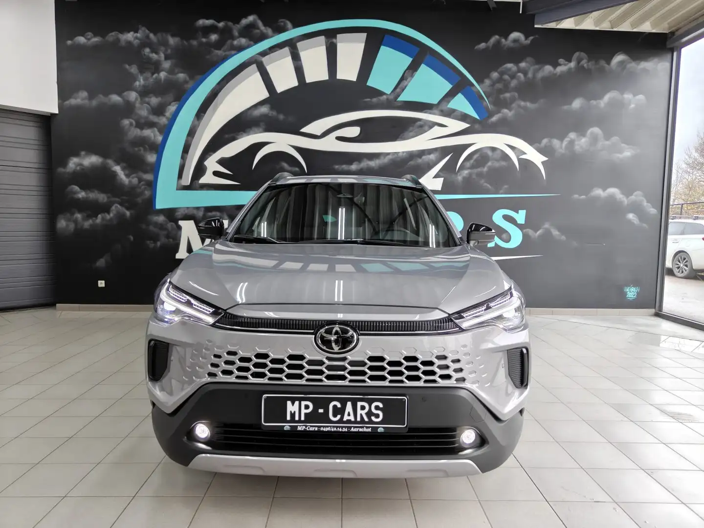 Toyota Corolla Cross Corolla Cross Hybrid 1.8 VVT-i STYLE Plateado - 2