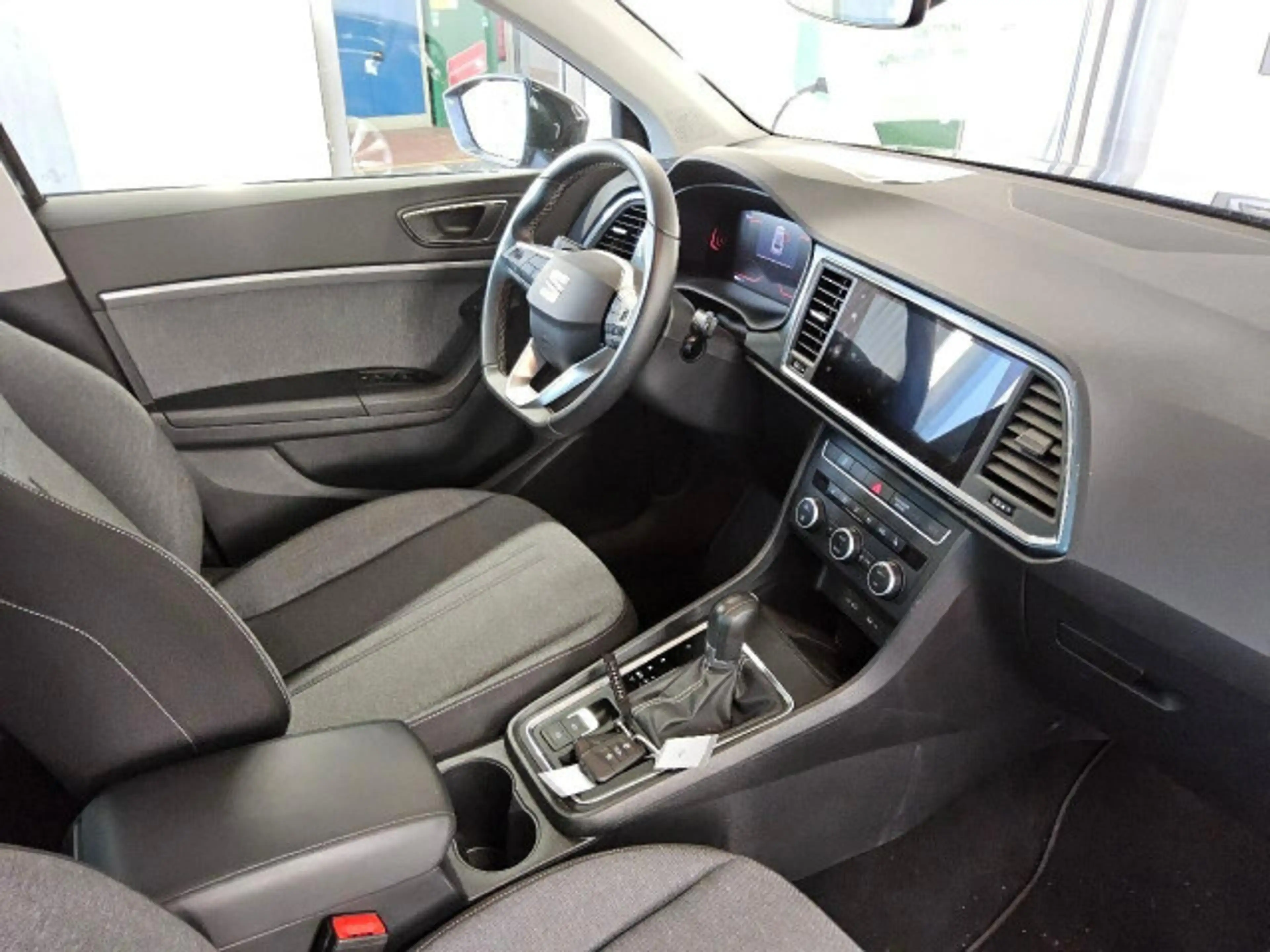 SEAT Ateca 2.0 TDI DSG Style NAVI+LED+FULL LINK+LENKR — photo 4