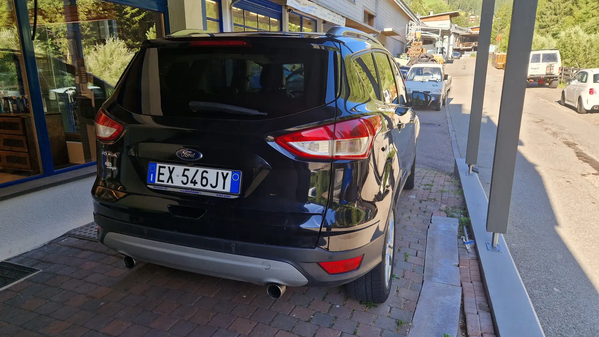 Ford Kuga Kuga II 2.0 tdci Titanium 4wd 163cv powershift Nero - 2