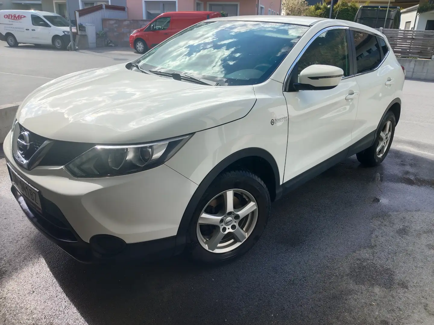 Nissan Qashqai Qashqai 1,2 DIG-T Acenta Acenta Weiß - 1