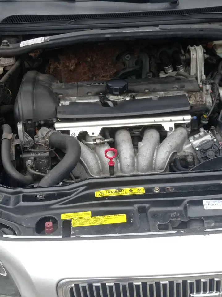 Volvo V70 2.4, foto 12