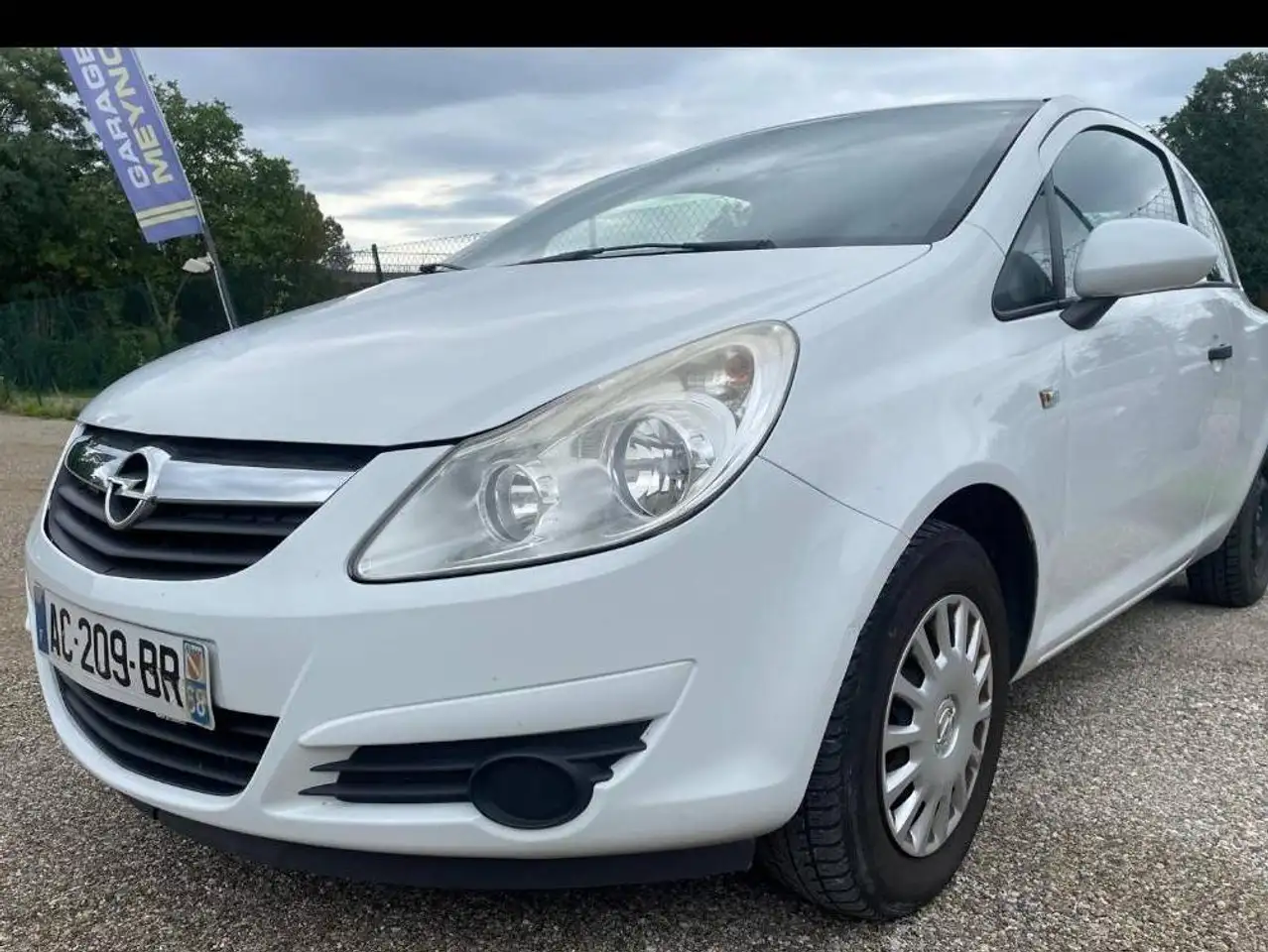 Opel Corsa CORSA AFFAIRES 1.3 CDTI 90 PACK CLIM