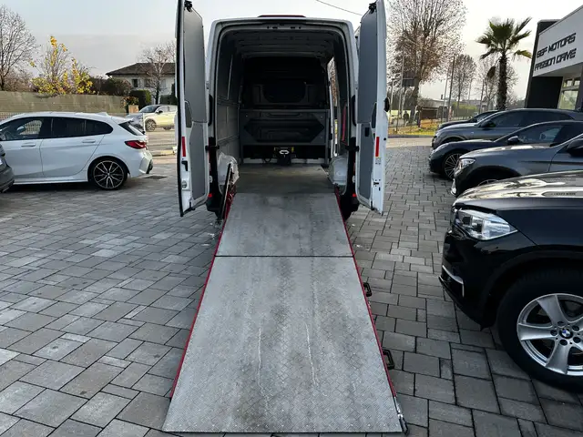 Volkswagen Crafter 35 2.0 TDi 140CV AUTOMATICO PEDANA VERICELLO L3 H3