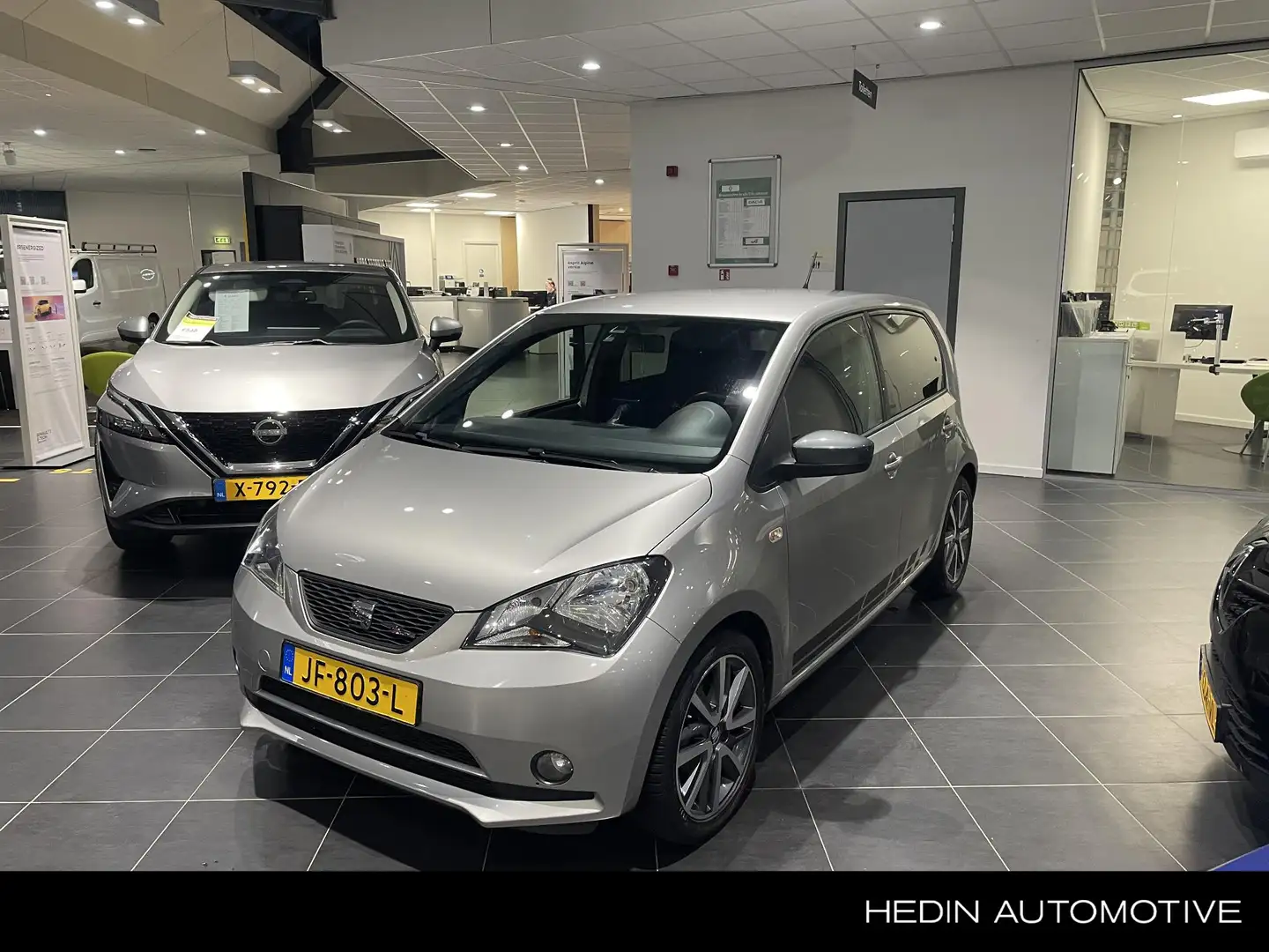 SEAT Mii 1.0 FR Connect Grijs - 1