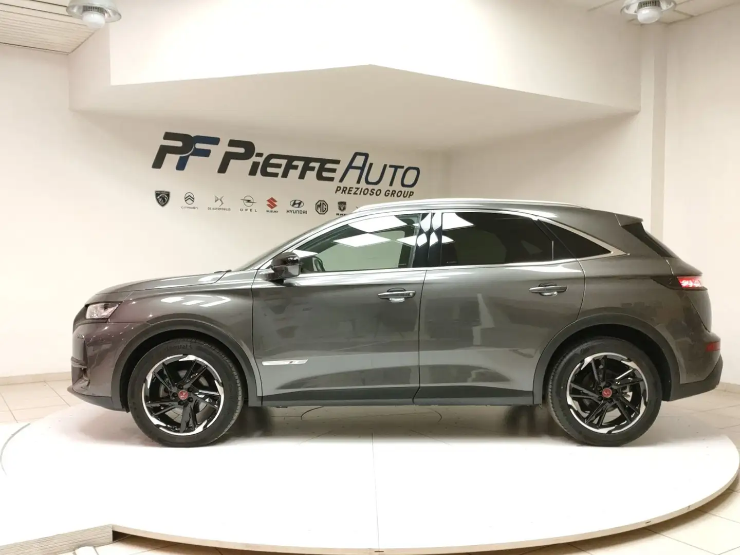 DS Automobiles DS 7 Crossback 7 - DS 7 Crossback BlueHDi 180 aut. Grand Chic Grigio - 2