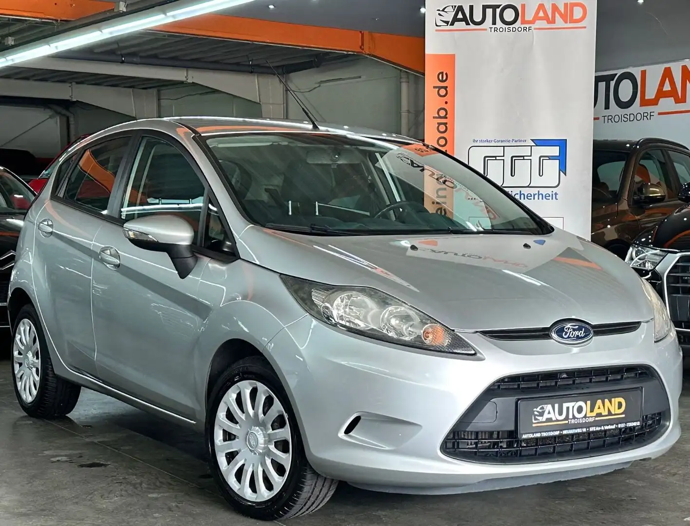 Ford Fiesta *Trend*1,6l*1.Hand*Klima*4/5Türer* Argent - 1