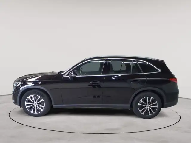 Mercedes-Benz GLC view 6