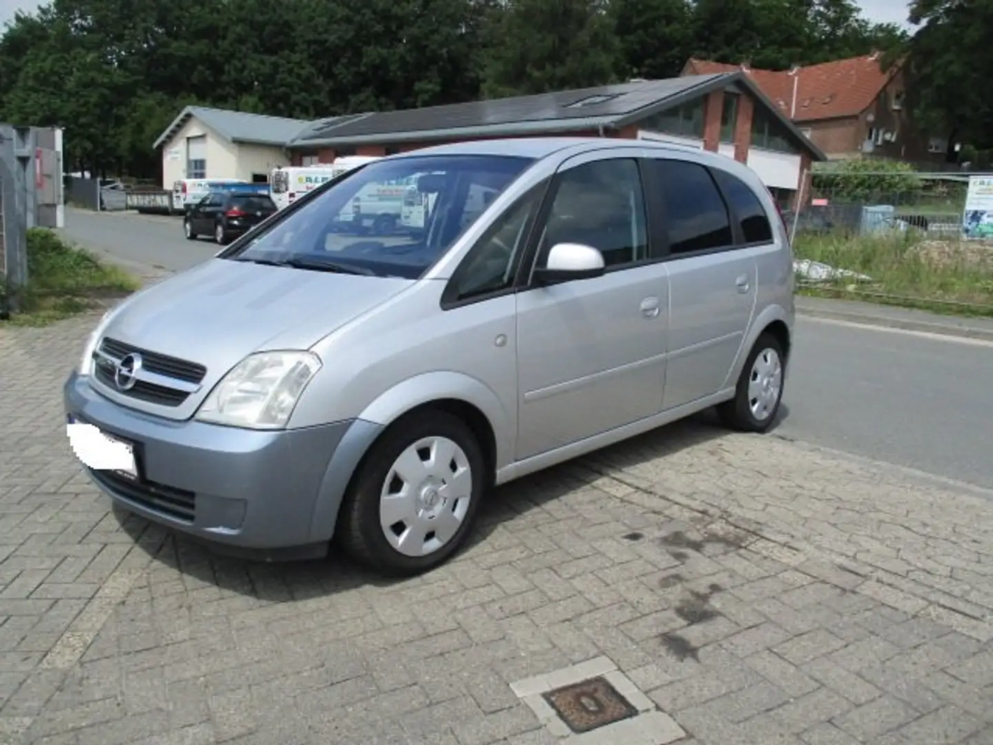 Opel Meriva 1.8 16V Easytronic Cosmo Tüv 11.2026 Silber - 2