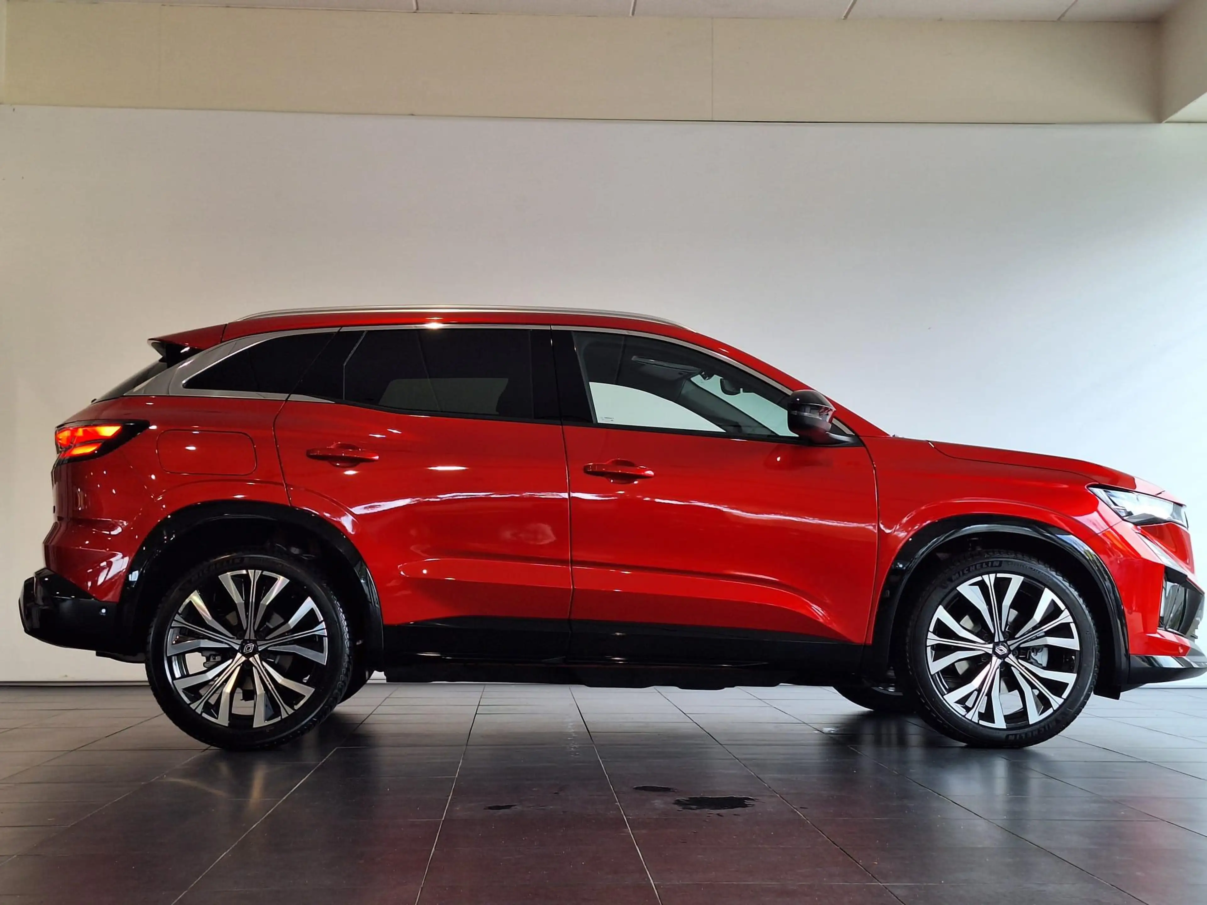 Renault Austral 1.2 E-Tech full hybrid 200 techno VOORRAAD VOORDEE — photo 4