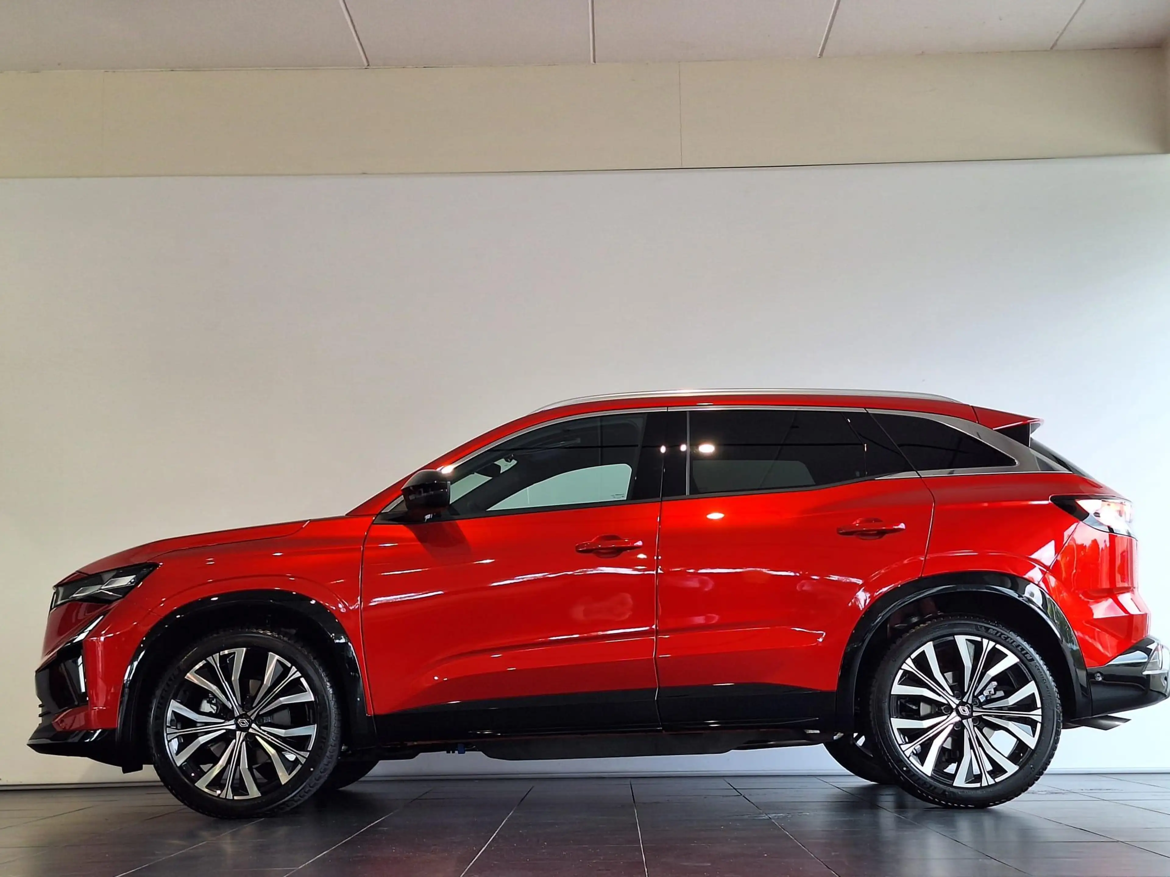 Renault Austral 1.2 E-Tech full hybrid 200 techno VOORRAAD VOORDEE — photo 3