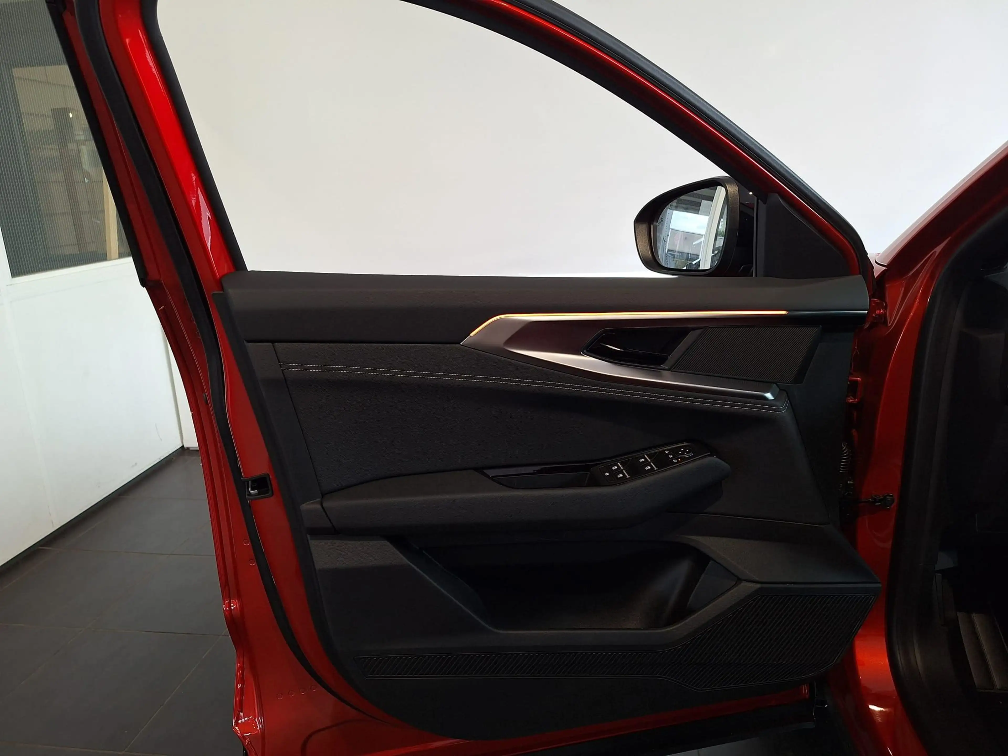 Renault Austral 1.2 E-Tech full hybrid 200 techno VOORRAAD VOORDEE — photo 37