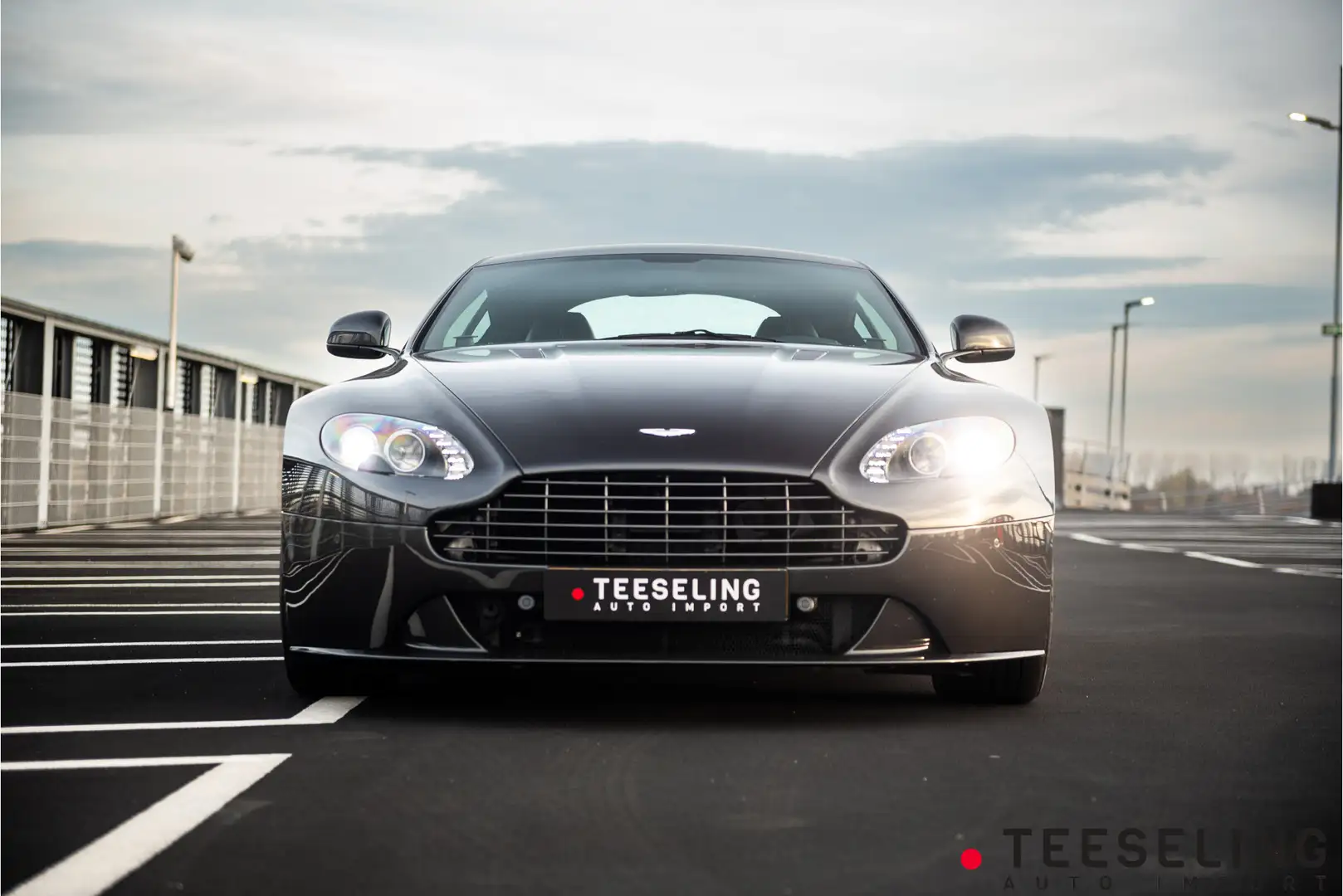 Aston Martin Vantage V8 4.7 V8 S | B&O | MINT Grijs - 2
