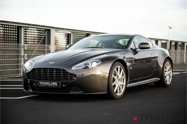 Aston Martin Vantage V8 4.7 V8 S | B&O | MINT