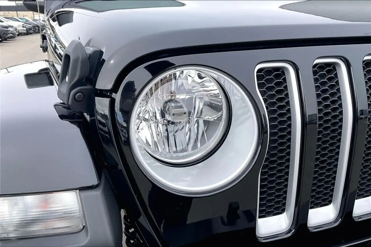 Jeep Wrangler снимка Jeep Wrangler