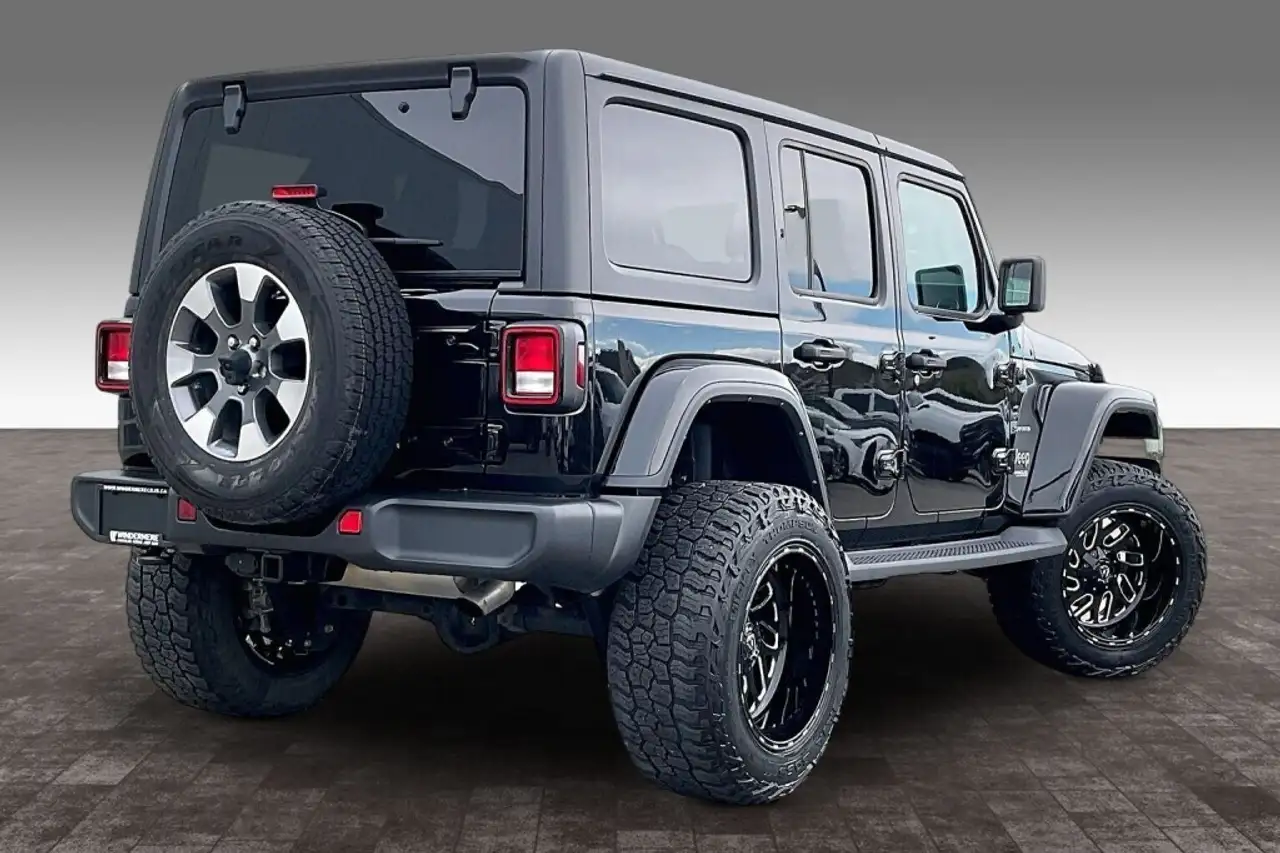 Jeep Wrangler снимка Jeep Wrangler