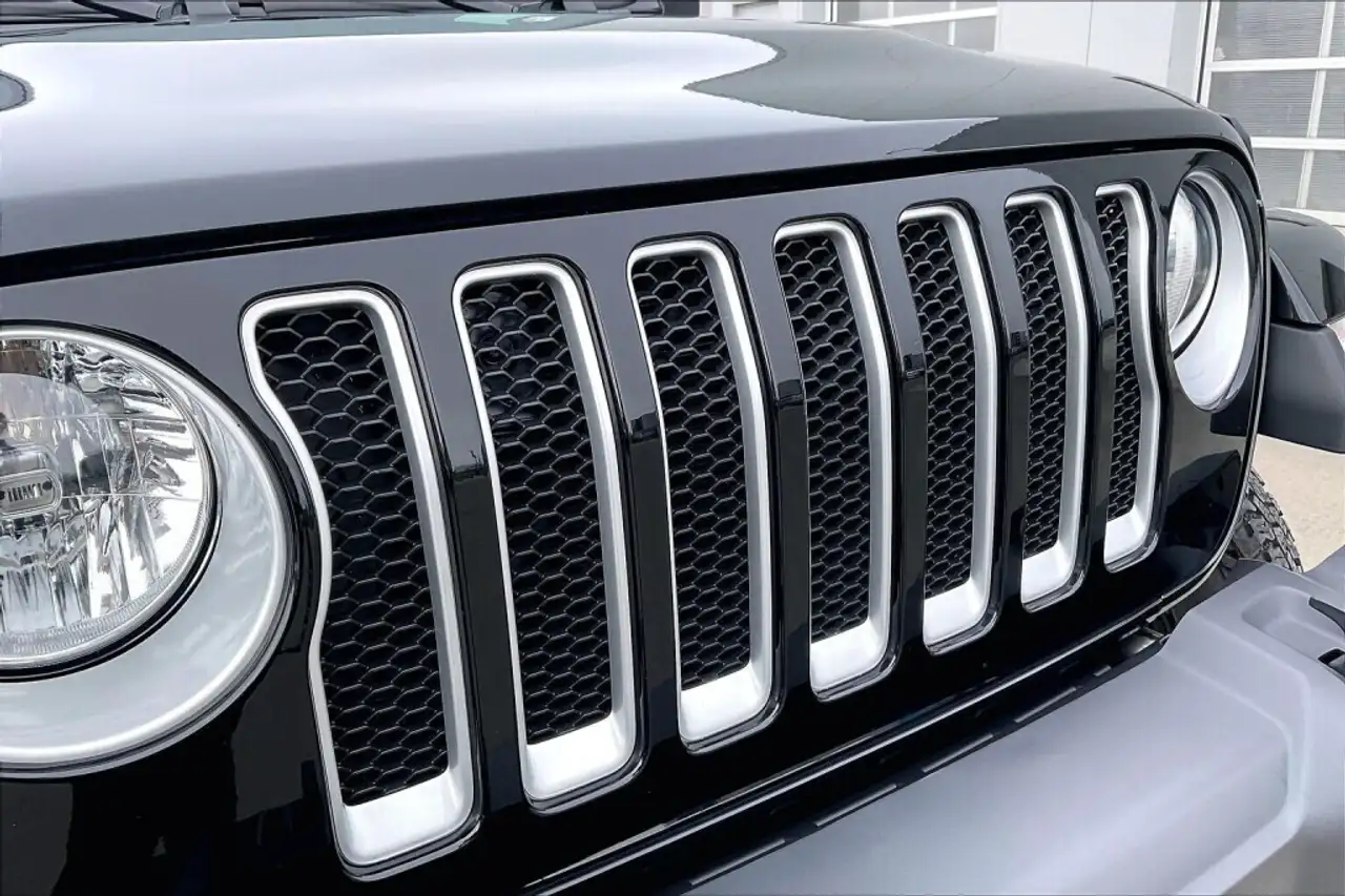 Jeep Wrangler снимка Jeep Wrangler