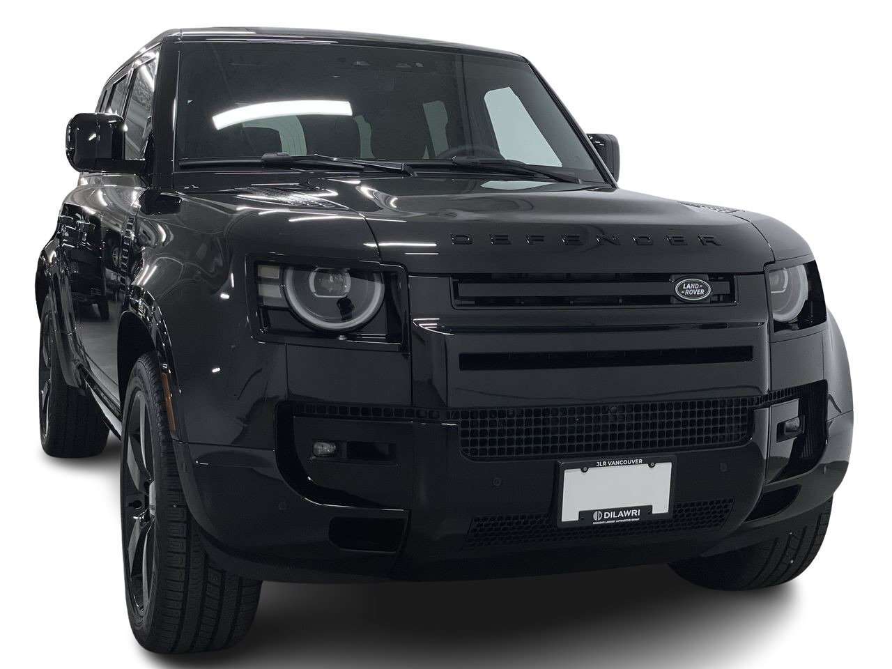 2026 Land Rover Defender 110 X-Dynamic SE Extended Black Exterior Pack | 22 alt 2