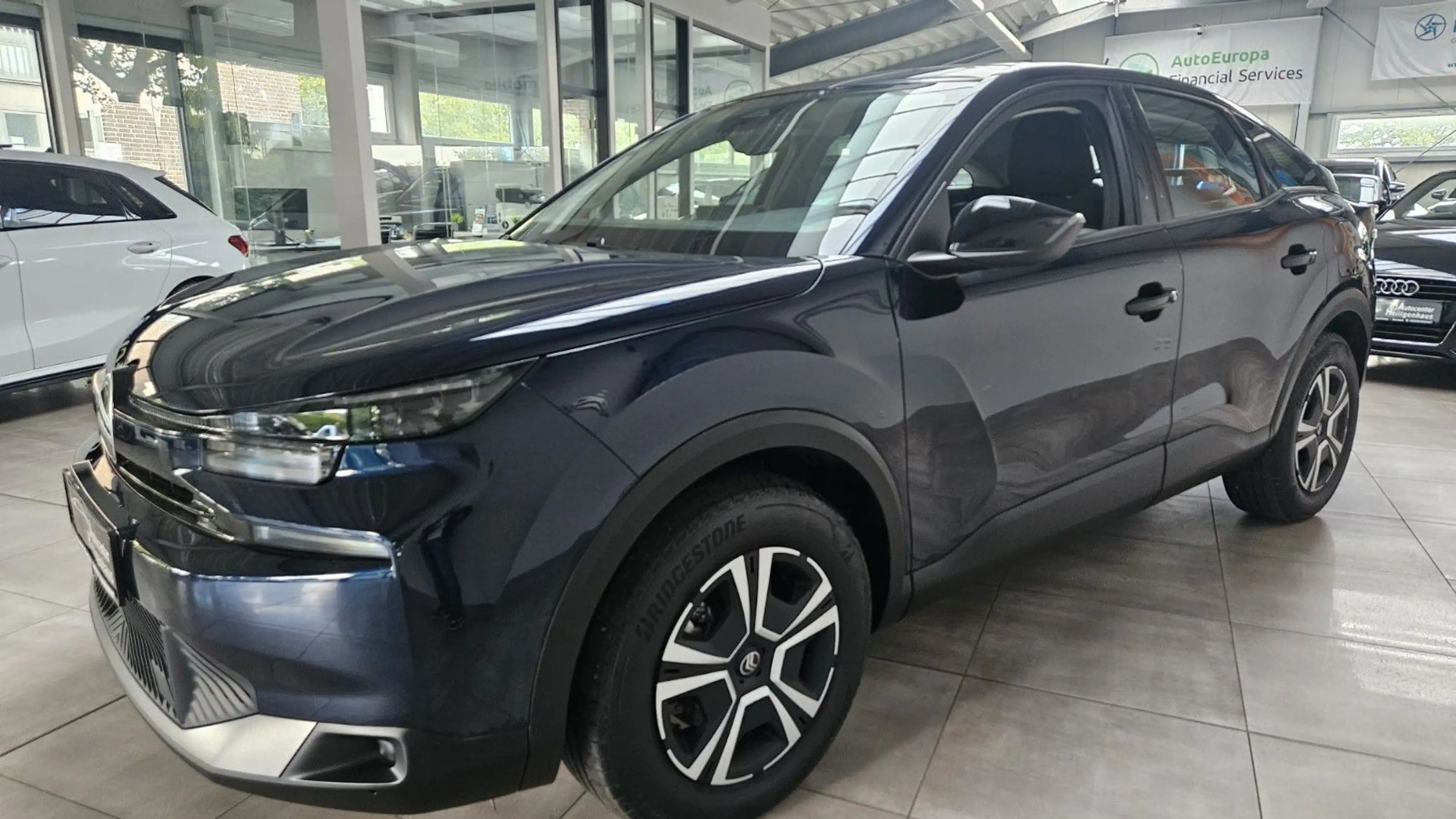 Citroen C4 Lim YOU 1.2 Mild-Hybrid Autom. LED Tempo PDC — photo 9