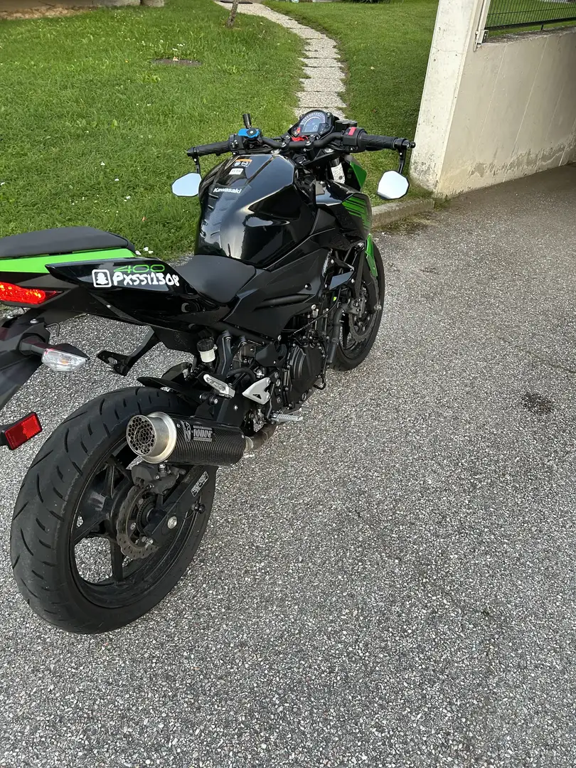 Kawasaki Z 400 Verde - 2