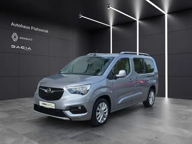 Opel Combo Life 1.5 D INNOVATION XL Navi Sitzheizung Rückfahrkamera Automatik