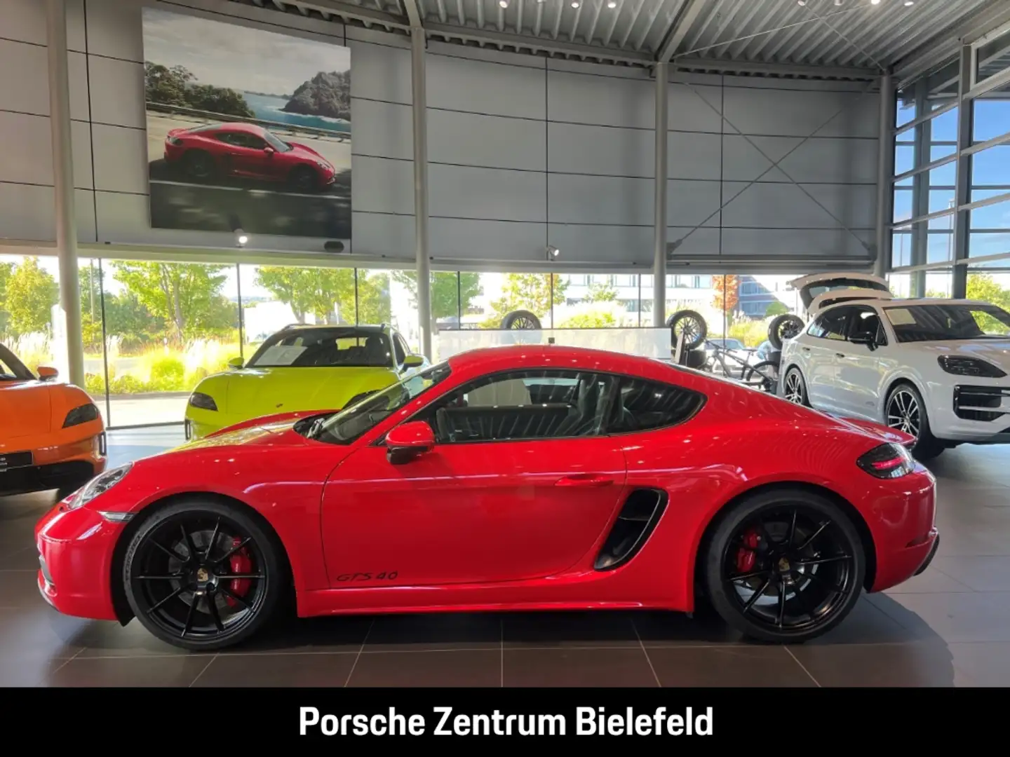 Porsche Cayman 718 GTS 4.0 BOSE Rückfahrkamera Sportsitze Rot - 2