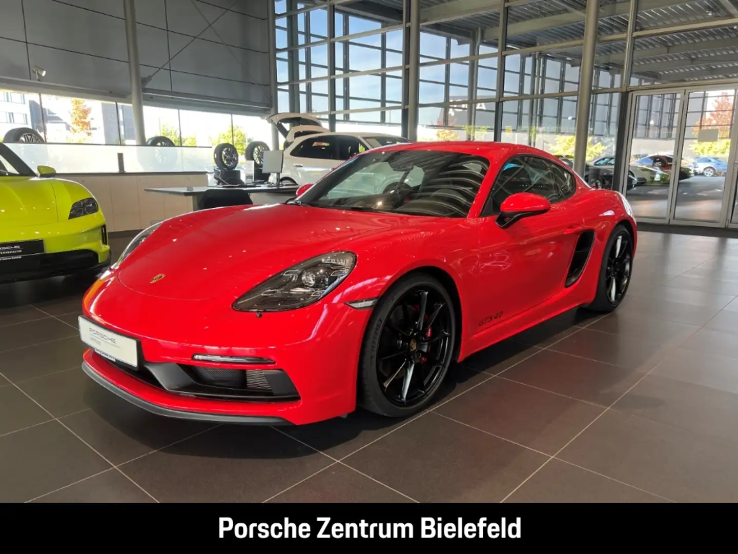 Porsche Cayman 718 GTS 4.0 BOSE Rückfahrkamera Sportsitze Rot - 1