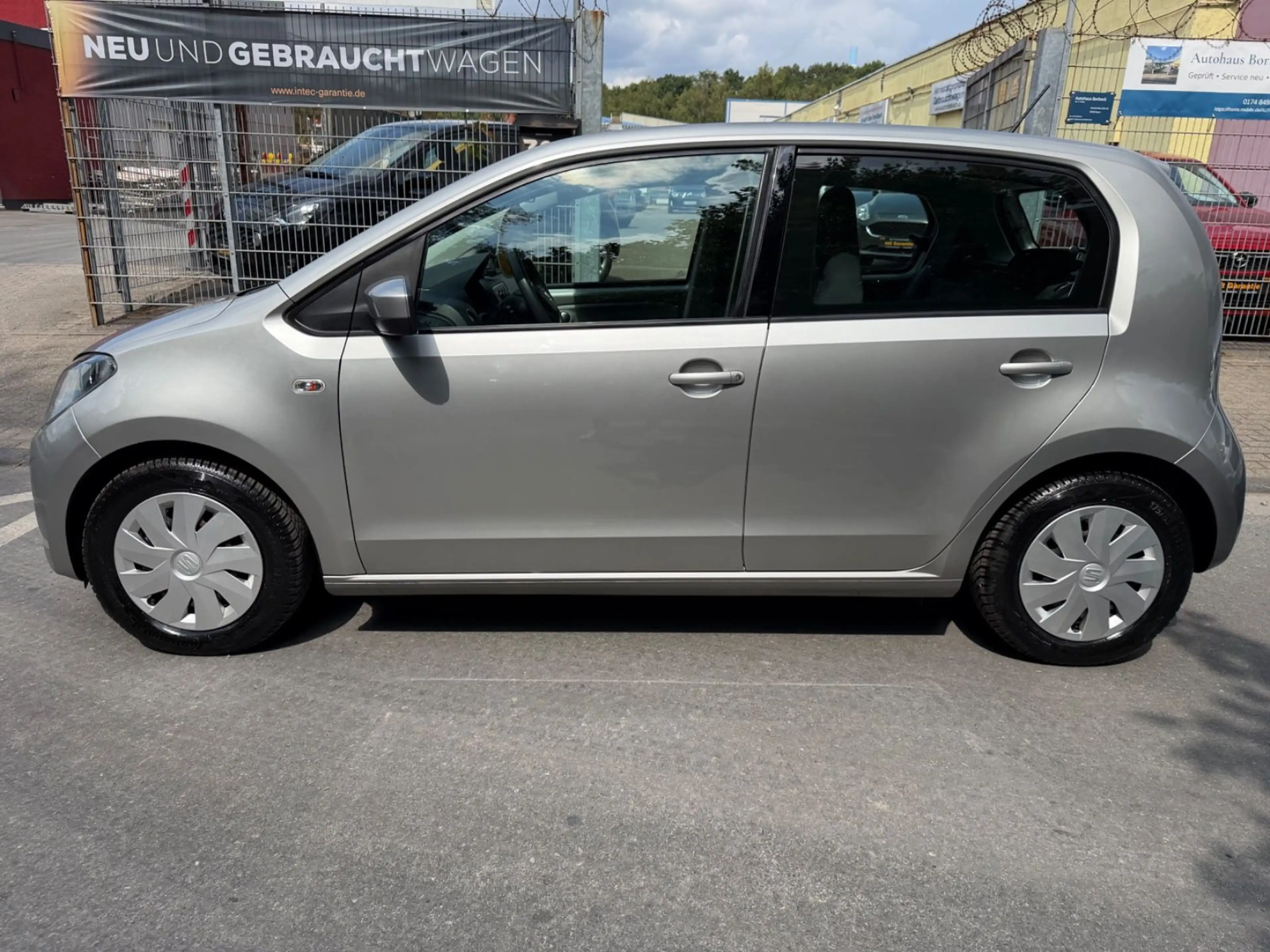 SEAT Mii Klima Sitz. PDC TÜV/Service Neu Garantie — photo 8