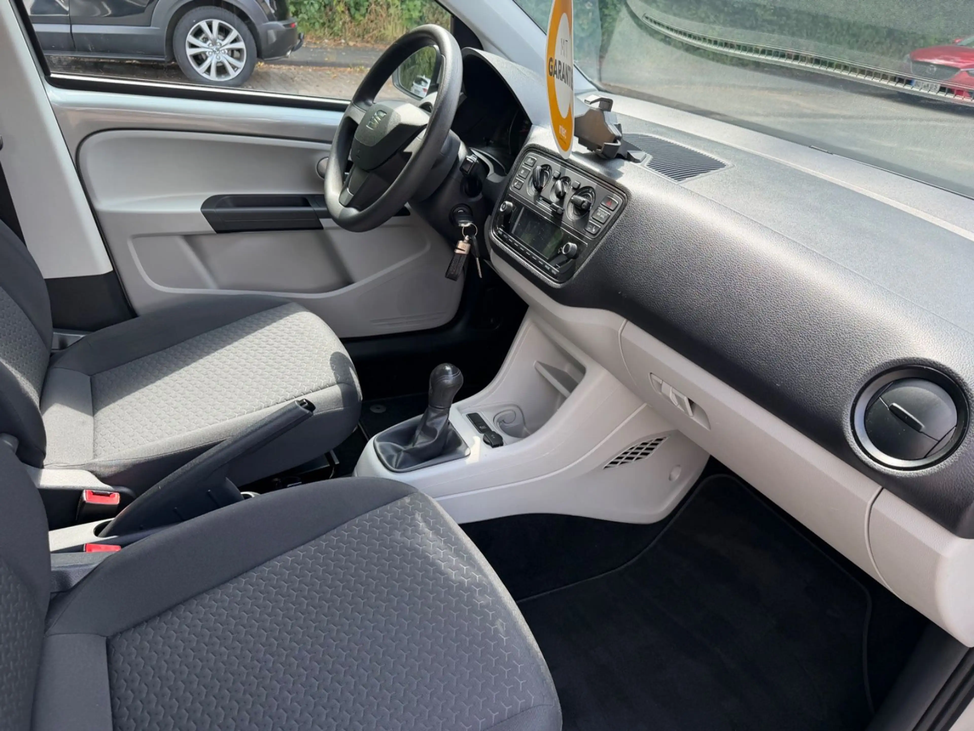 SEAT Mii Klima Sitz. PDC TÜV/Service Neu Garantie — photo 12