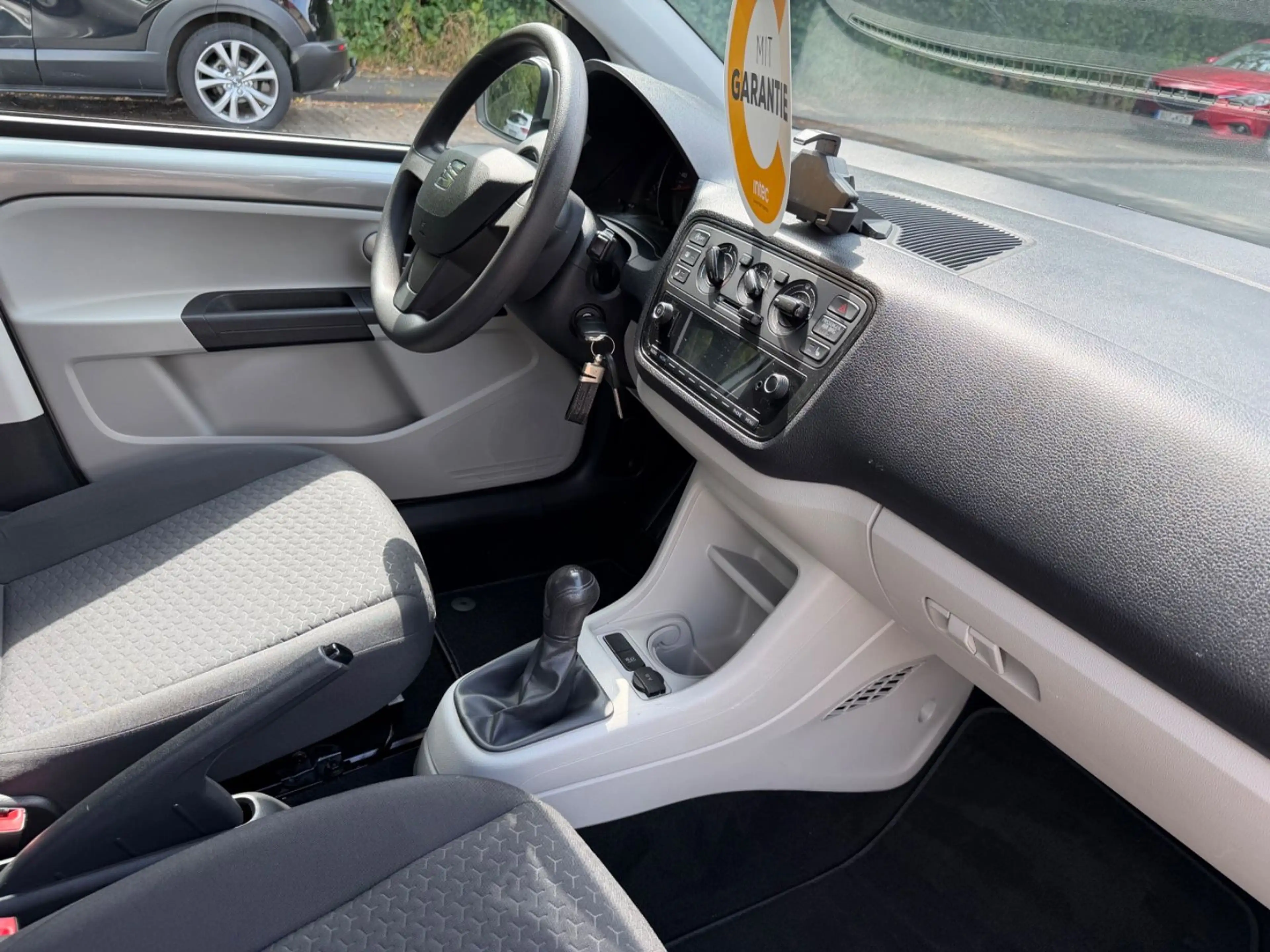 SEAT Mii Klima Sitz. PDC TÜV/Service Neu Garantie — photo 13
