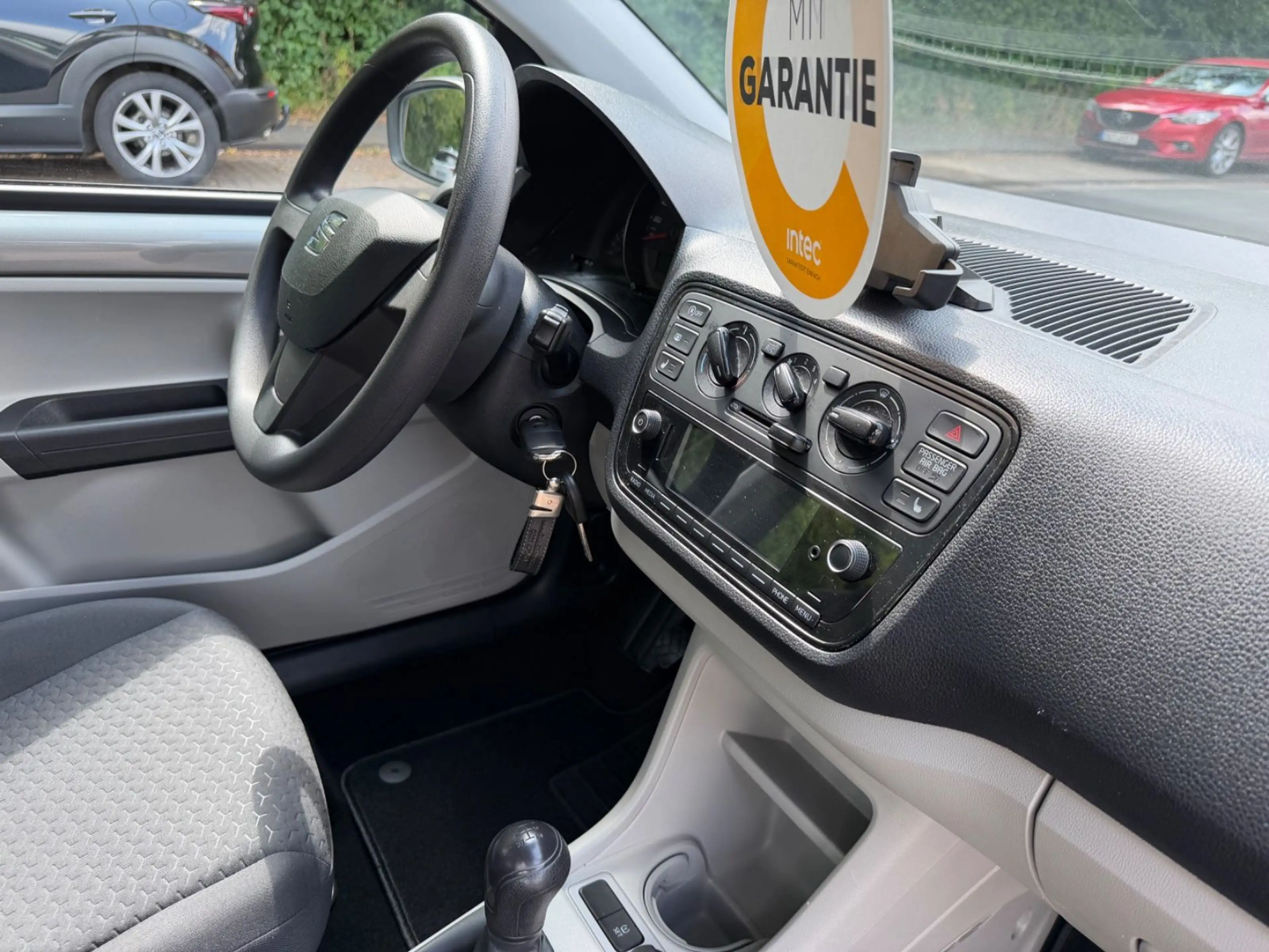 SEAT Mii Klima Sitz. PDC TÜV/Service Neu Garantie — photo 14