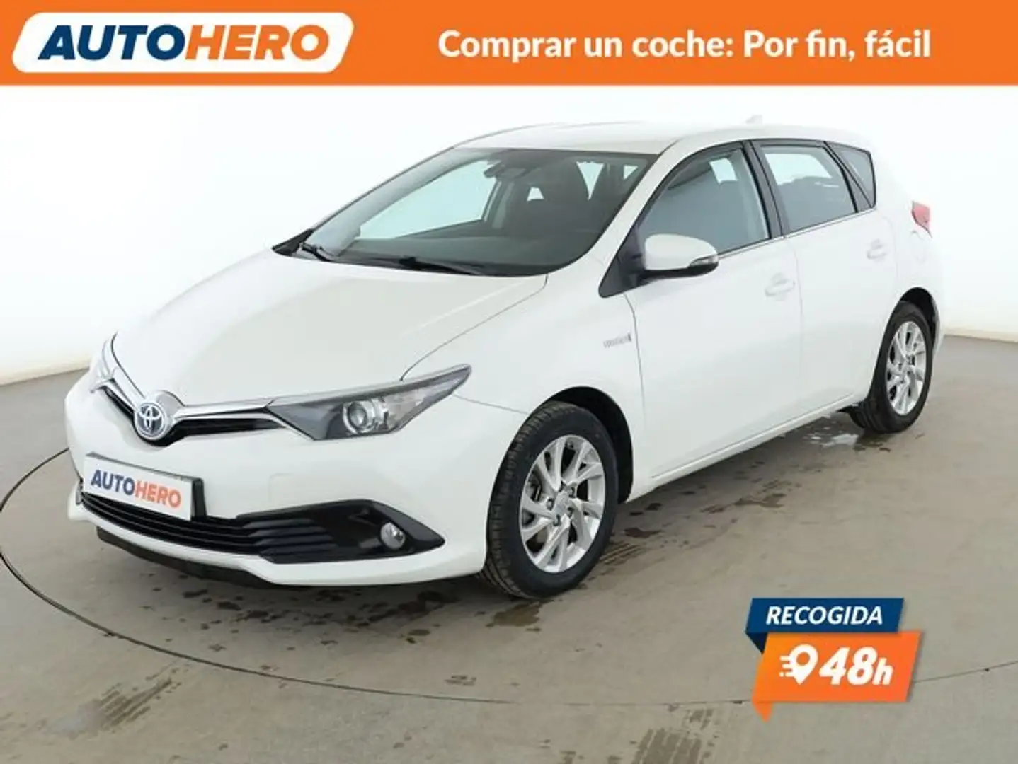 Toyota Auris hybrid 140H Active Blanco - 1