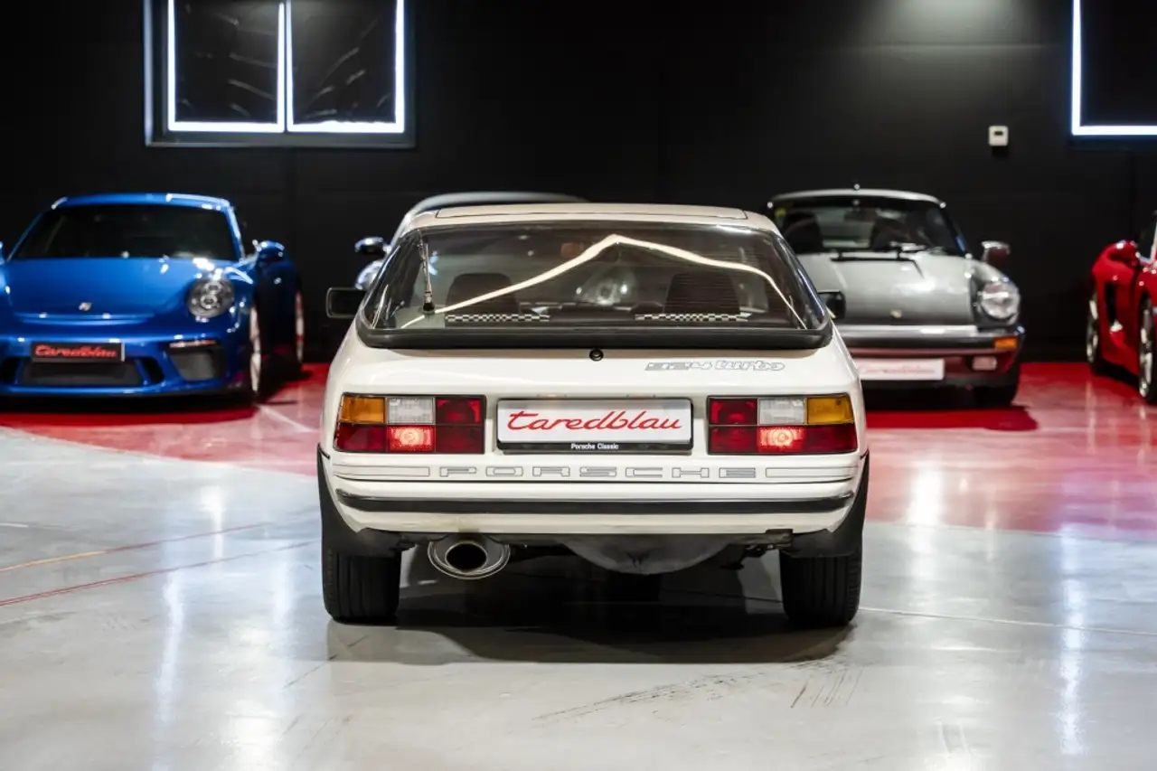 Porsche 924 2.0 Turbo, foto 10