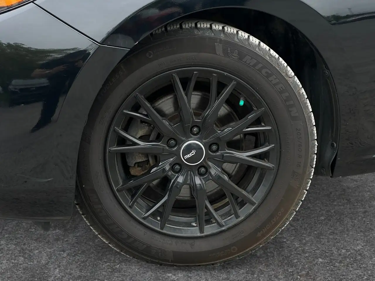 Mazda 3 снимка Mazda 3