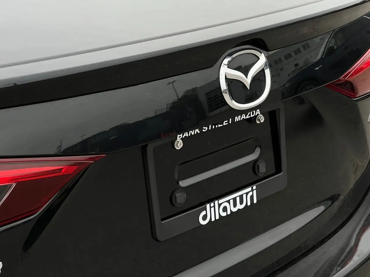 Mazda 3 снимка Mazda 3