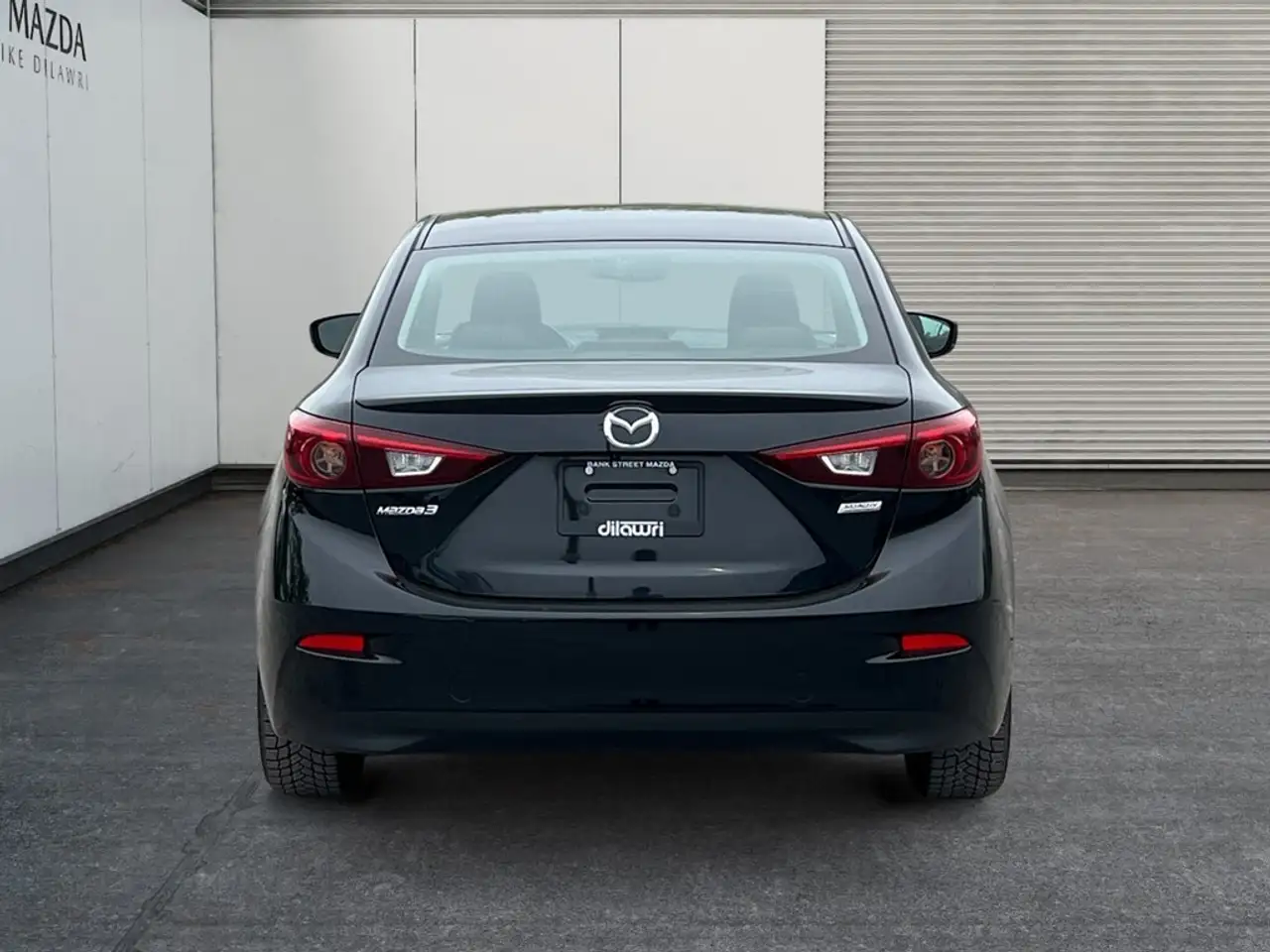 Mazda 3 снимка Mazda 3
